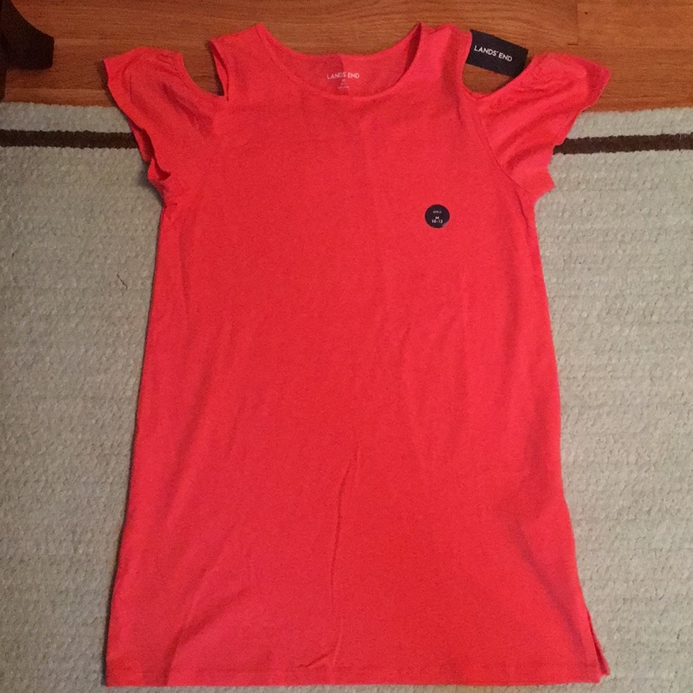 Coral peekaboo shoulder shirt